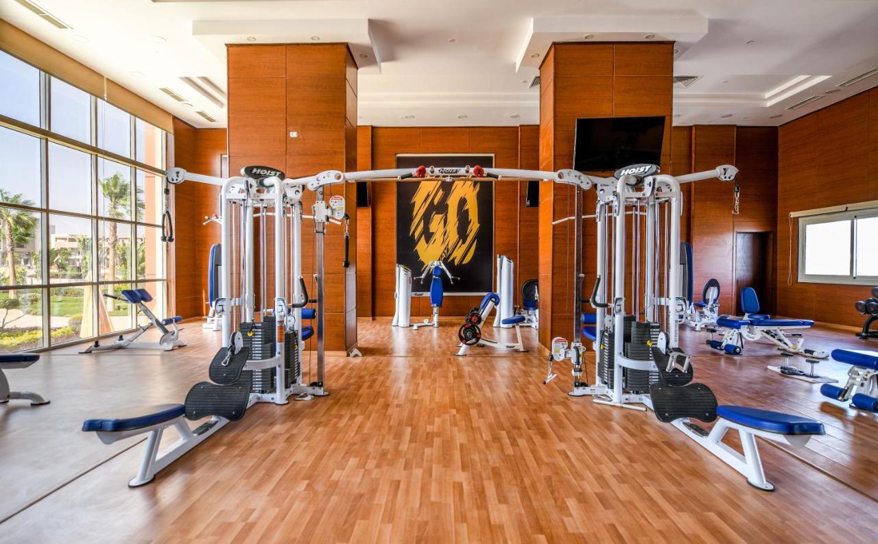 Tolip Gardens Hotel Kahire Dış mekan fotoğraf The gym at the hotel